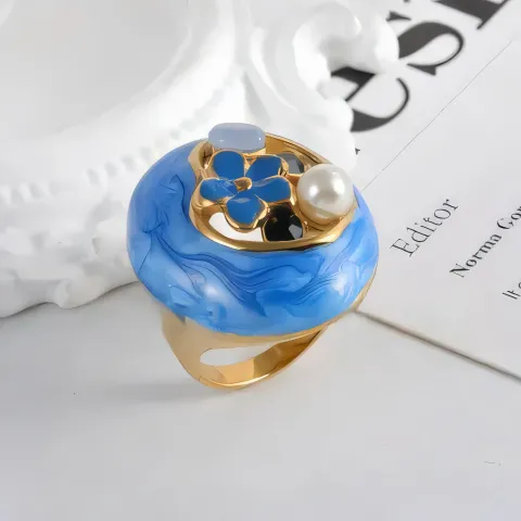 Floral Accent Color Dome Ring in Blue / flower and pearl-style accent