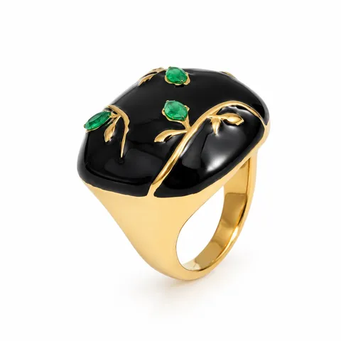 Black Leaf Detail Dome Ring in Black Leaf Detail Dome